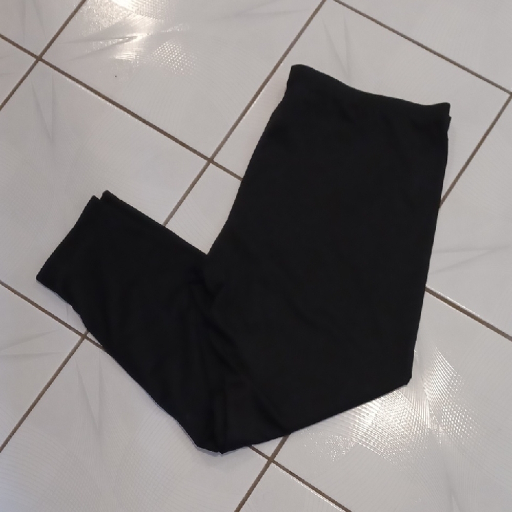 4/$40 New Plain Black Leggings - Size 4XL (US20)